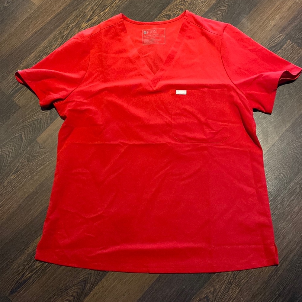 Fig scrub top